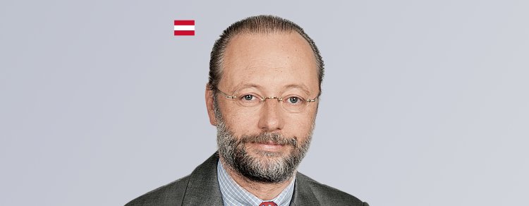 Gottfried J. Locker, MD, Prof.